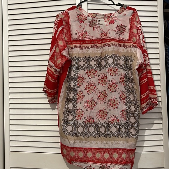 Johnny was red flowers blouse - Picture 7 of 7